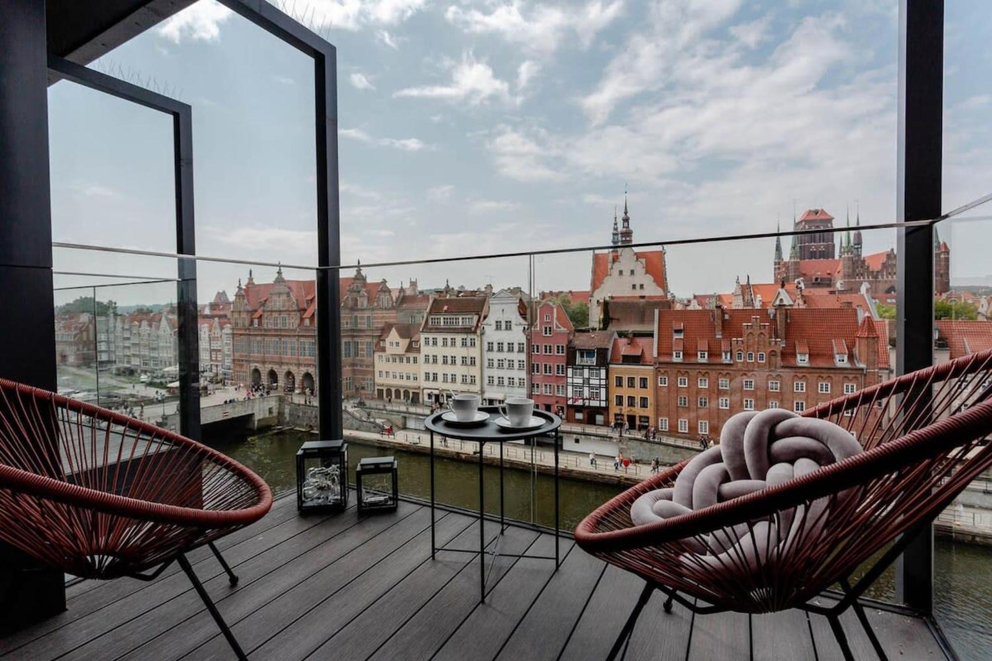 Deo Plaza - Apartments At The Old Town Danzica Esterno foto